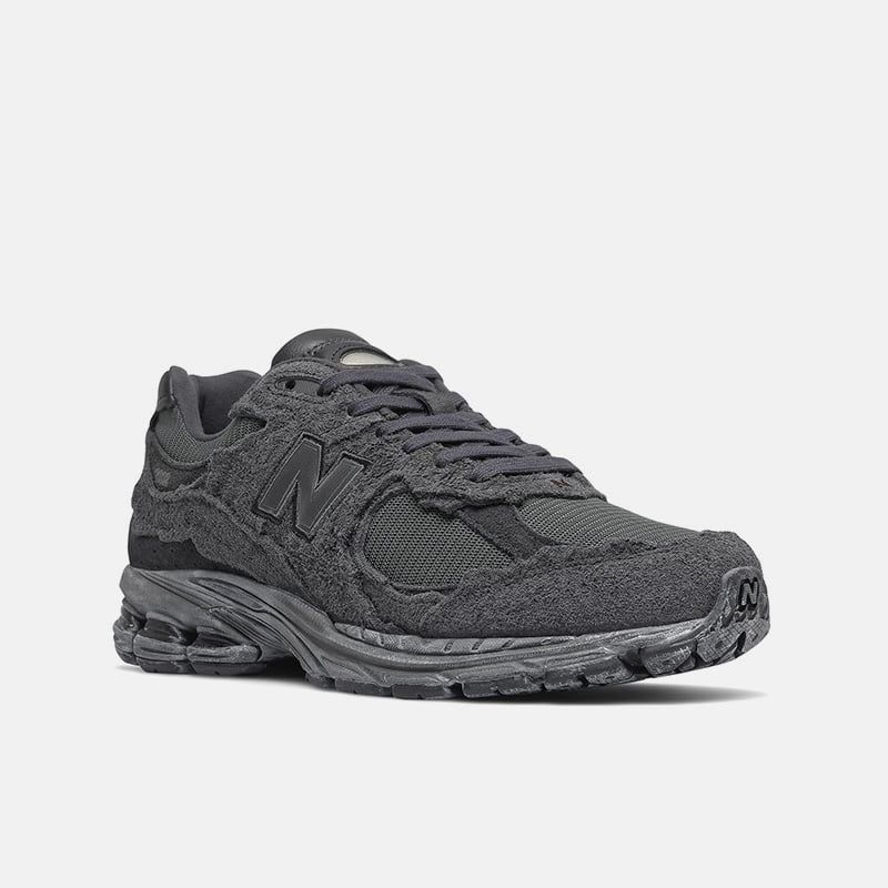 NEW BALANCES 2002R PROTECTION PACK RAIN CLOUD