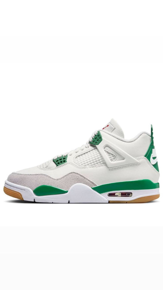 Air Jordan 4 Retro Pine Green